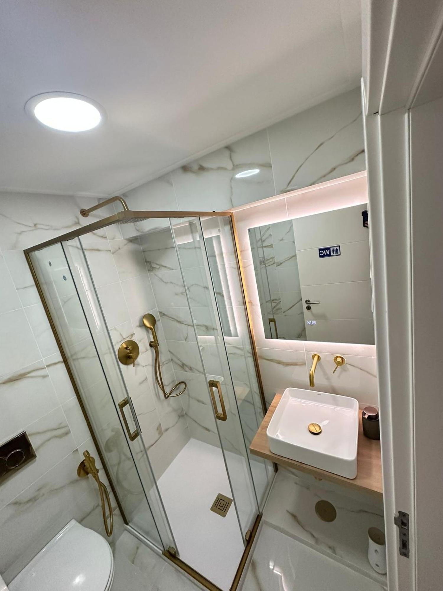 Airport Room Lisboa Εξωτερικό φωτογραφία
